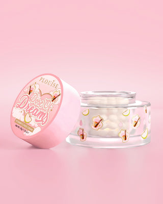 P.Louise owinięta i gotowa walizka