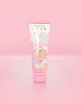 P.Louise owinięta i gotowa walizka