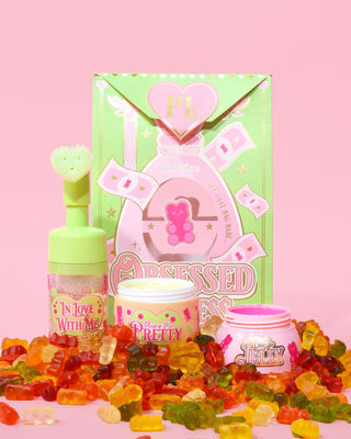 P. Louise ma obsesję na punkcie mniejszego pakietu pielęgnacji skóry