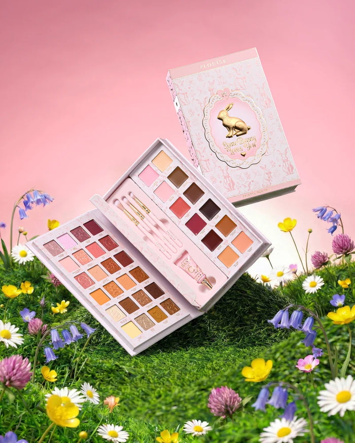 Somebunny Loves You Palette