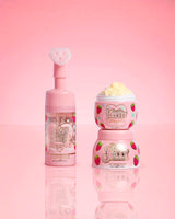 Produkty P.Louise Strawberry Obsessed For Less na różowym tle